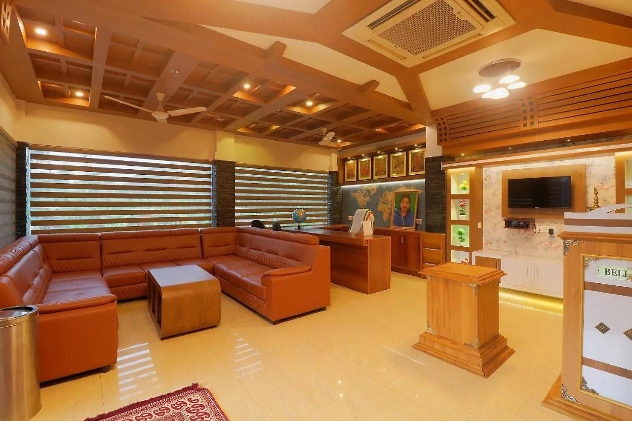 Hotel Fabhotel Harshavardhana Inn Perambara Kizhake Chalakudi