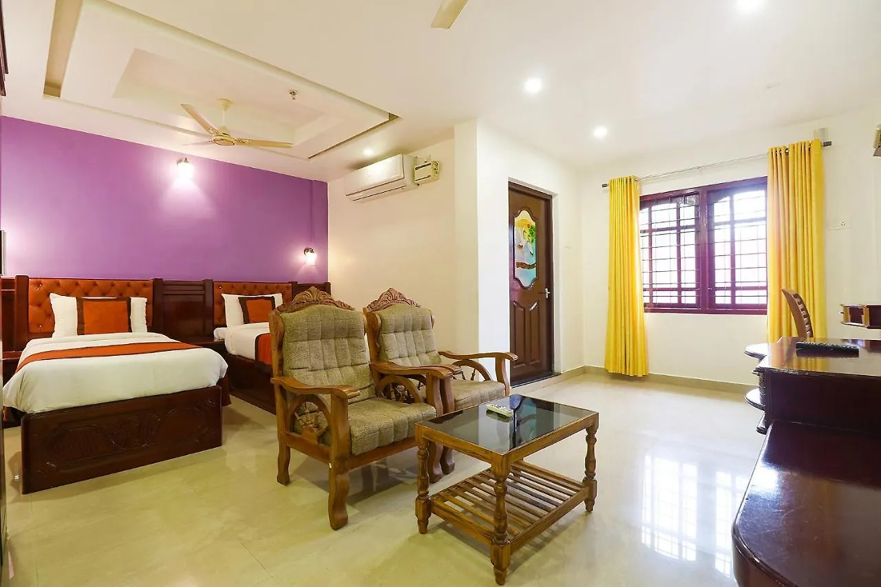 Hotel Fabhotel Harshavardhana Inn Perambara Kizhake Chalakudi